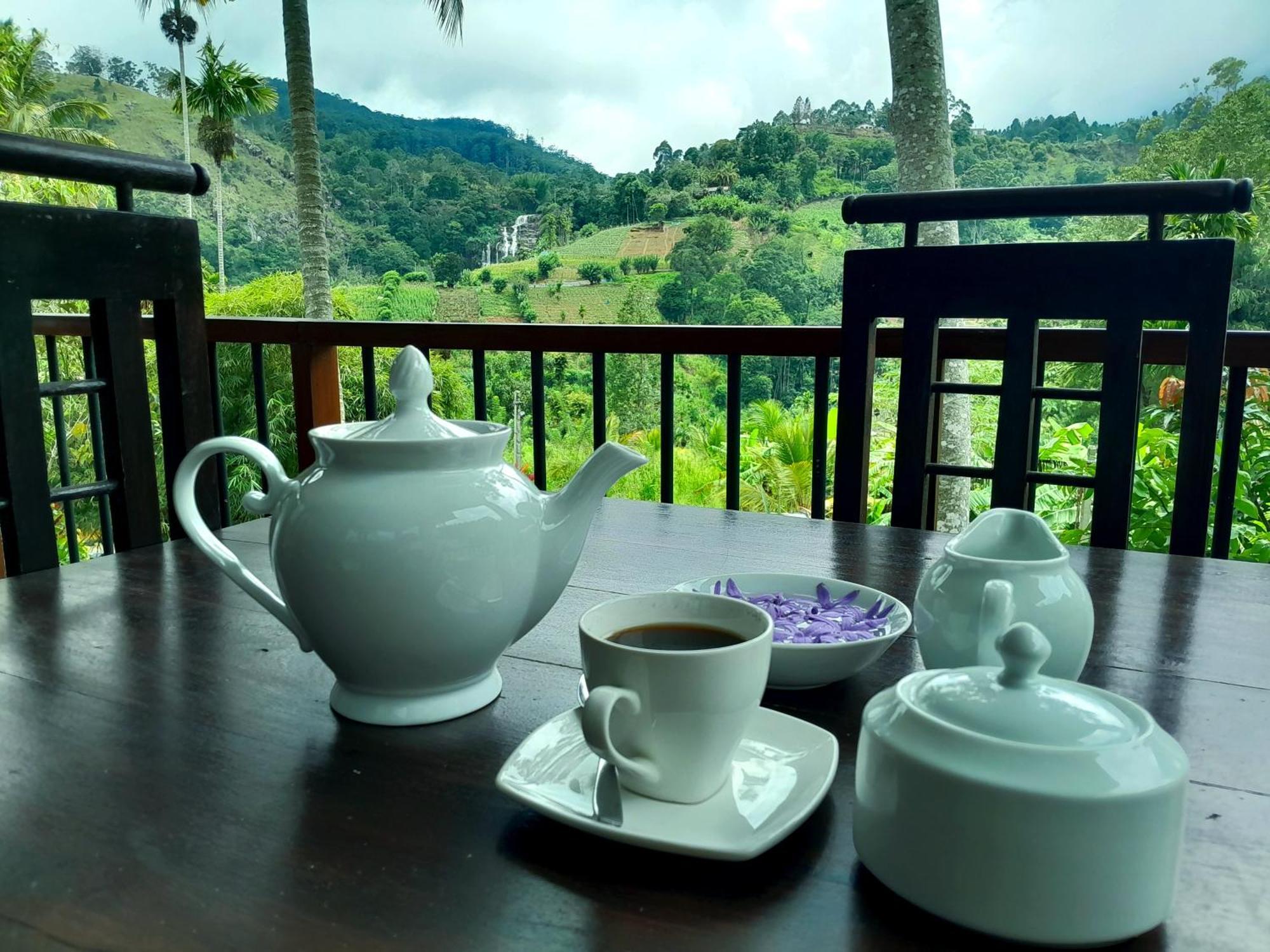 Ella Blue Heaven Bed & Breakfast Bagian luar foto